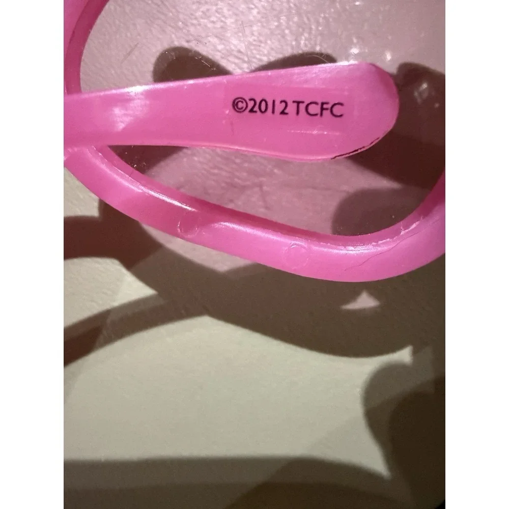 2003 Strawberry Shortcake Bracelet W/Strawberry‎ Sunglasses (2012)